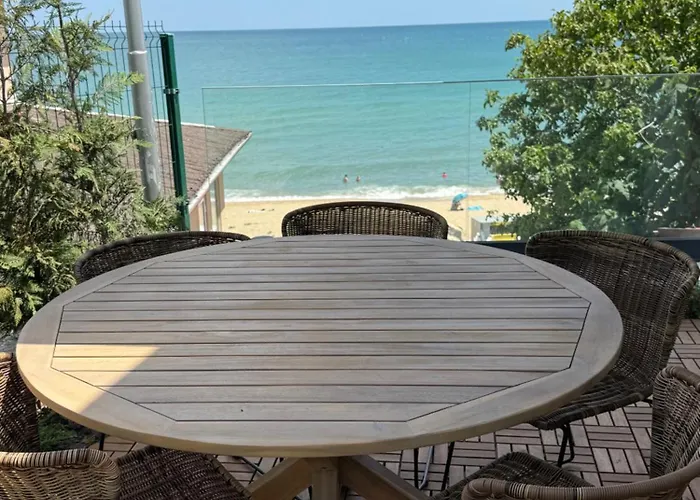 Kabakum * Golden Sands